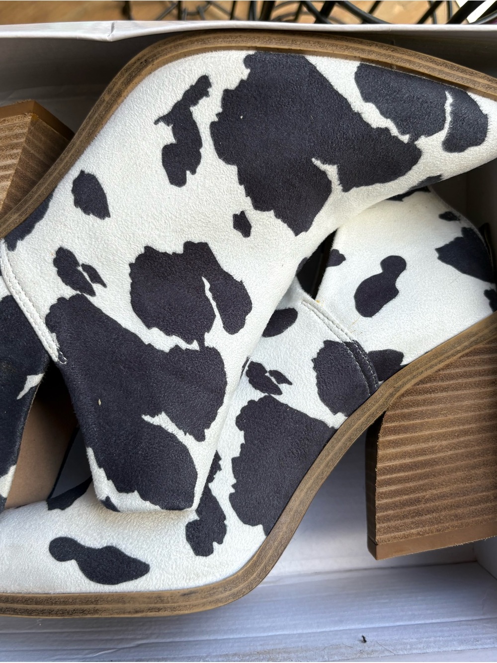 Cow Print Block Heel Mules - White/Black